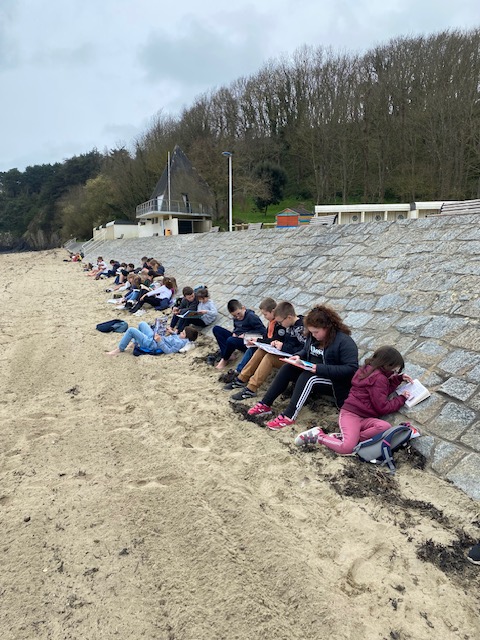 Ecole dehors, lecture et poésie